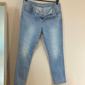 American Eagle Outfitters Light Blue Athletic Fit Jeans